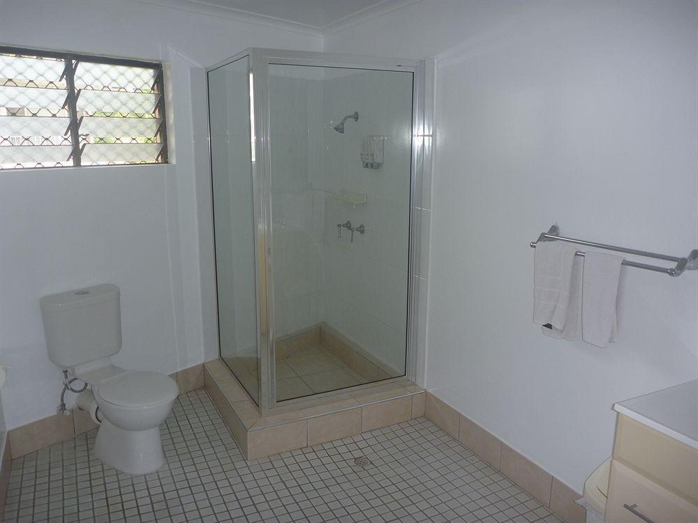 טאונסביל Summit Motel מראה חיצוני תמונה